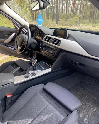 BMW Seria 3 cena 49500 przebieg: 262000, rok produkcji 2014 z Trzebnica małe 79